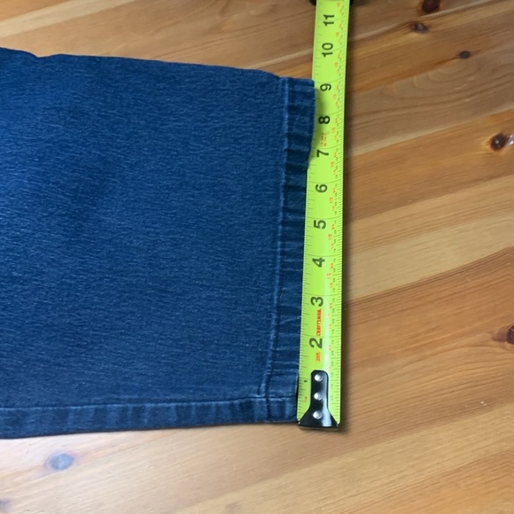Pennington’s Denim Capris, Medium Weight, Back Pockets, Elastic Waist w Stretch - Picture 9 of 12